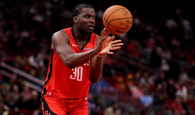 完美电竞团队-年薪仅1060万！火箭神射轰19+7+10+6+2，季后赛对决，他决定上限